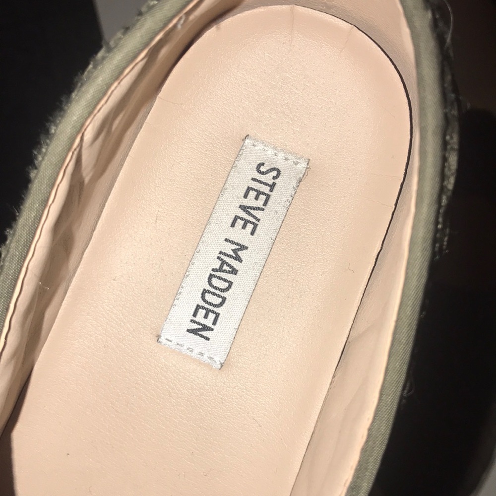 Sold - Picture 2 of 3